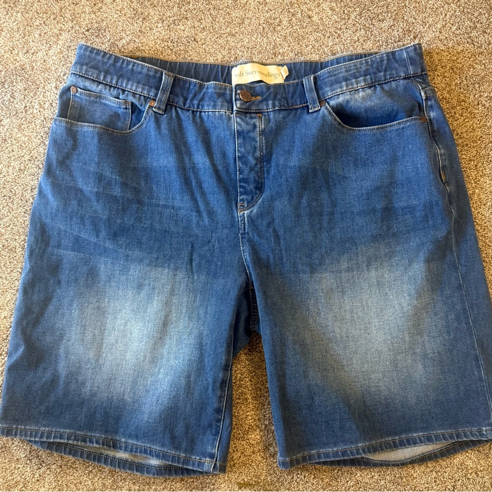 Soft Surroundings Pull On Blue Jean Shorts